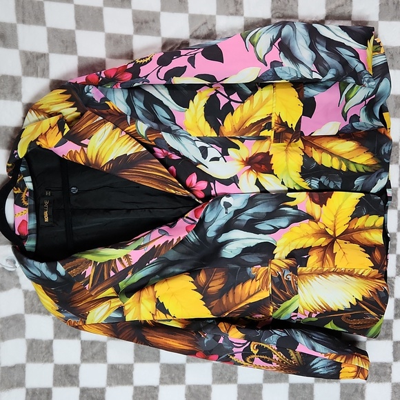 Fashion Nova LUXE 
Multicolor Floral Blazer & Suit Set - Picture 6 of 16